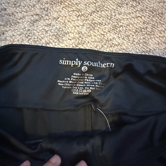 Simply Southern Leggings - Picture 3 of 6